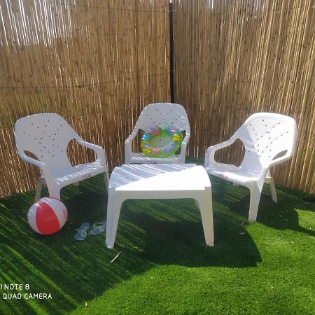 אצל דוד בכפר Apartment Kfar Gidon Bagian luar foto