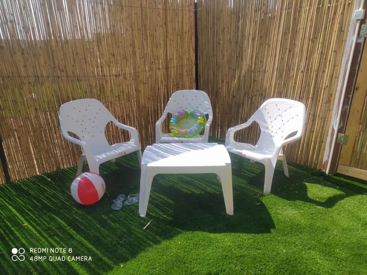 אצל דוד בכפר Apartment Kfar Gidon Bagian luar foto