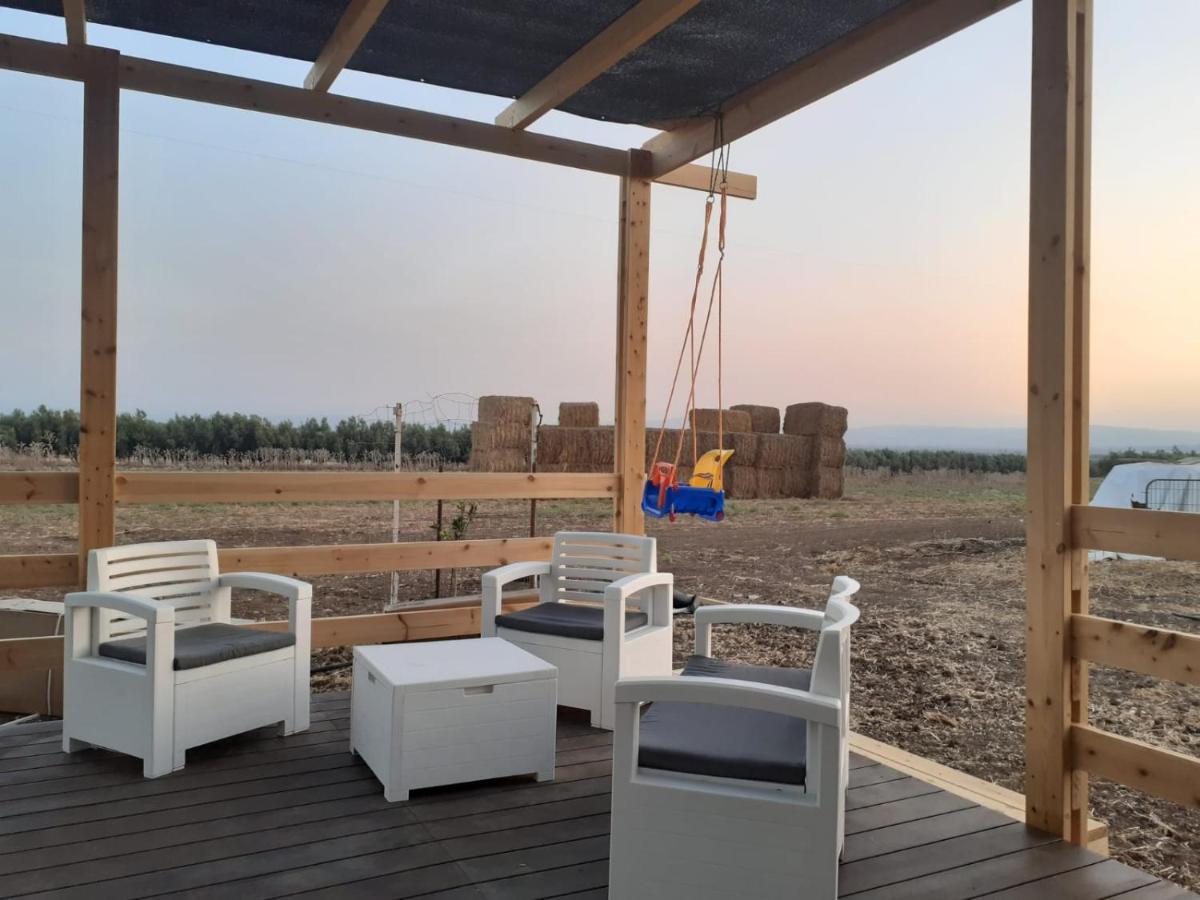 אצל דוד בכפר Apartment Kfar Gidon Bagian luar foto